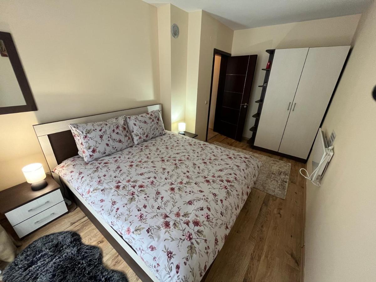 Marina Apartments - One Bedroom Bansko Esterno foto